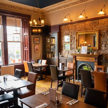Edinburgh Whisky House Hotel-3